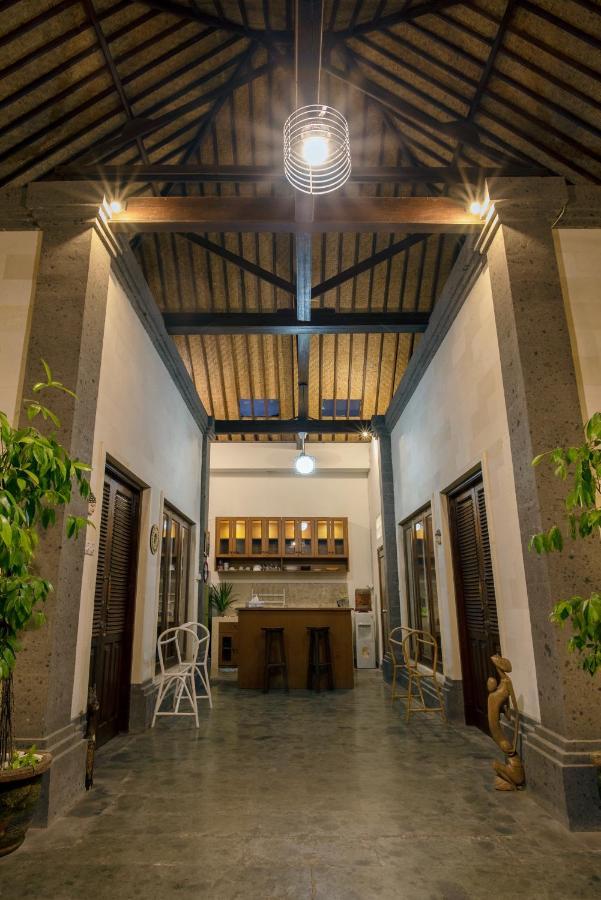 อลัม บีดาดารี เซมินยัก วิลลา Villa เซมินยัค ภายนอก รูปภาพ